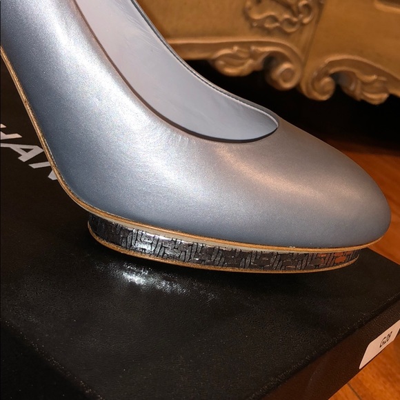 Chanel Escaprins Platform - Picture 6 of 6